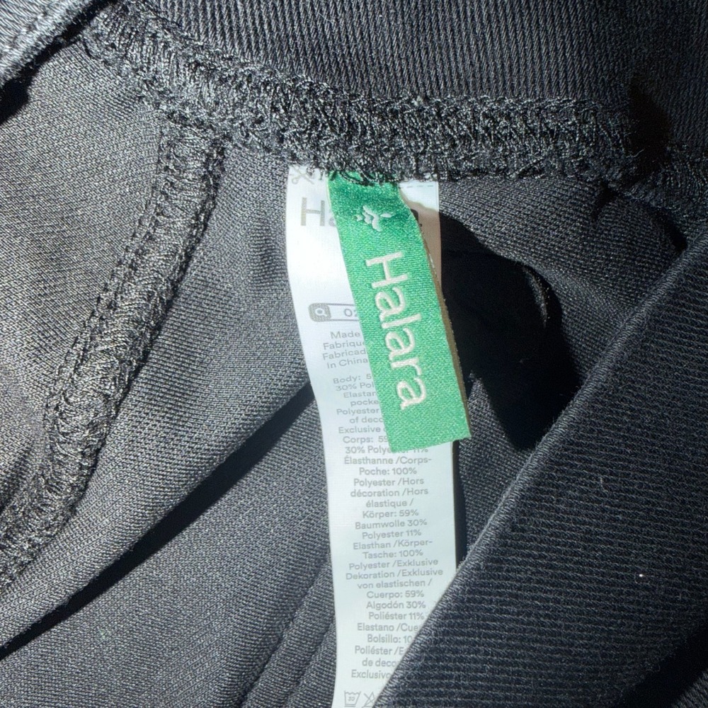 Halara Black Crossover High Waisted Flared Yoga Pants Tall Size L 02711051 - Picture 9 of 10